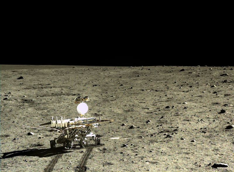 Illustration for article titled La Agencia Espacial China publica nuevas y espectaculares fotos a color de la Luna